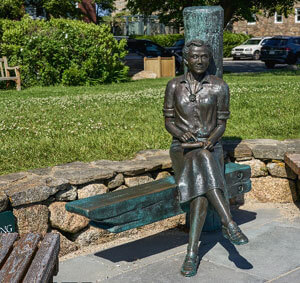statue in Cape Cod_tourist attractions in cape cod