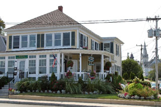 best places to stay in plymouth, massachusetts