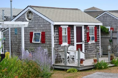 where to stay on cape cod