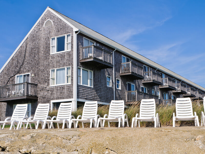 hotels and motels on cape cod