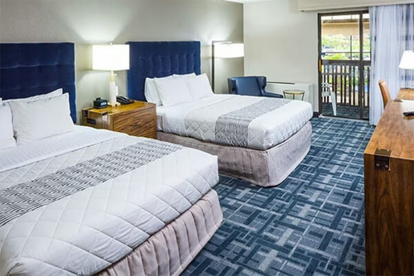 hotels and motels in plymouth