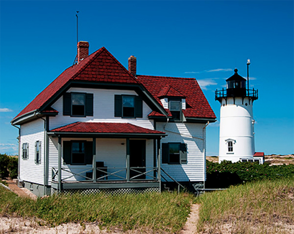 a unique vacation in a cape cod lighthouse