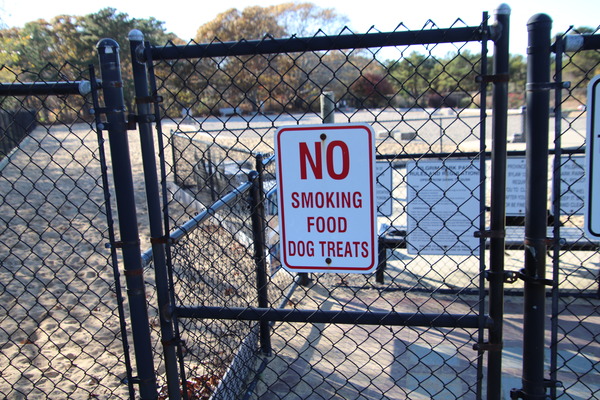 dog park sign resize