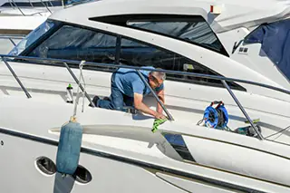 boat cleaning and maintenance services in the cape cod region